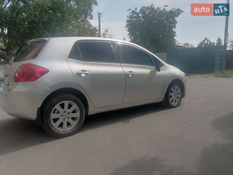 Хетчбек Toyota Auris 2007 в Новомосковську