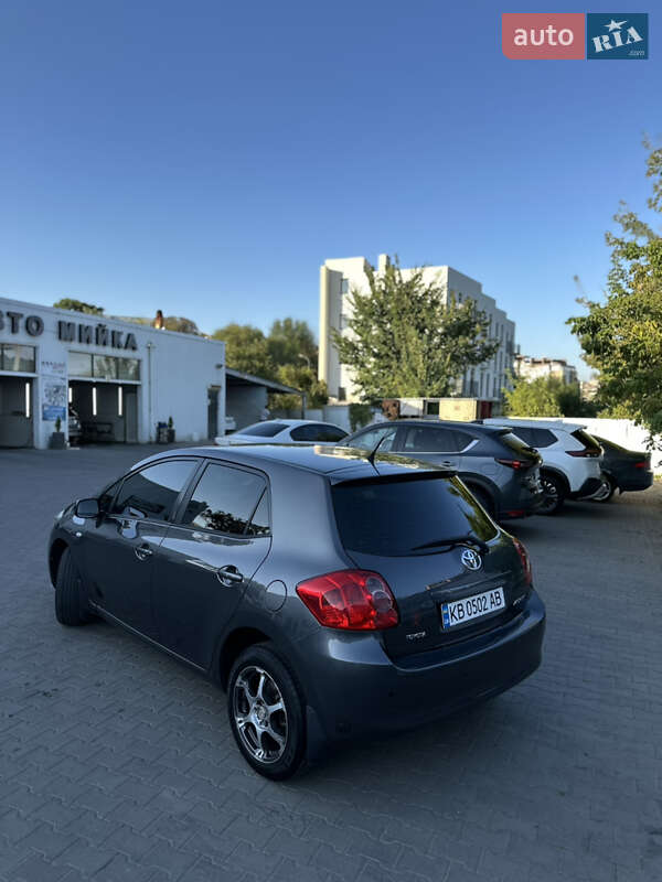 Хетчбек Toyota Auris 2008 в Вінниці