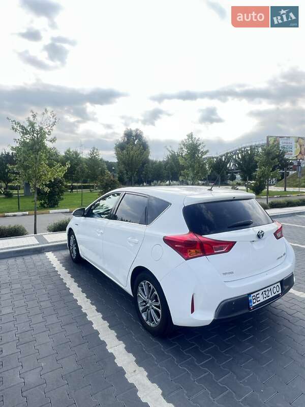 Хетчбек Toyota Auris 2013 в Києві фото 8 Хетчбек Toyota Auris 2013 в Києві
