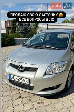 Хетчбек Toyota Auris 2007 в Павлограді