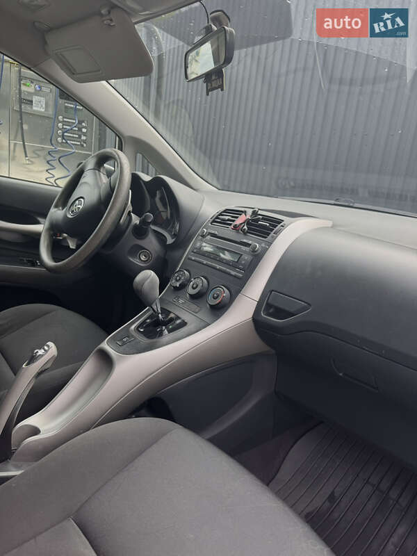 Хэтчбек Toyota Auris 2008 в Дрогобыче фото 6 Хэтчбек Toyota Auris 2008 в Дрогобыче