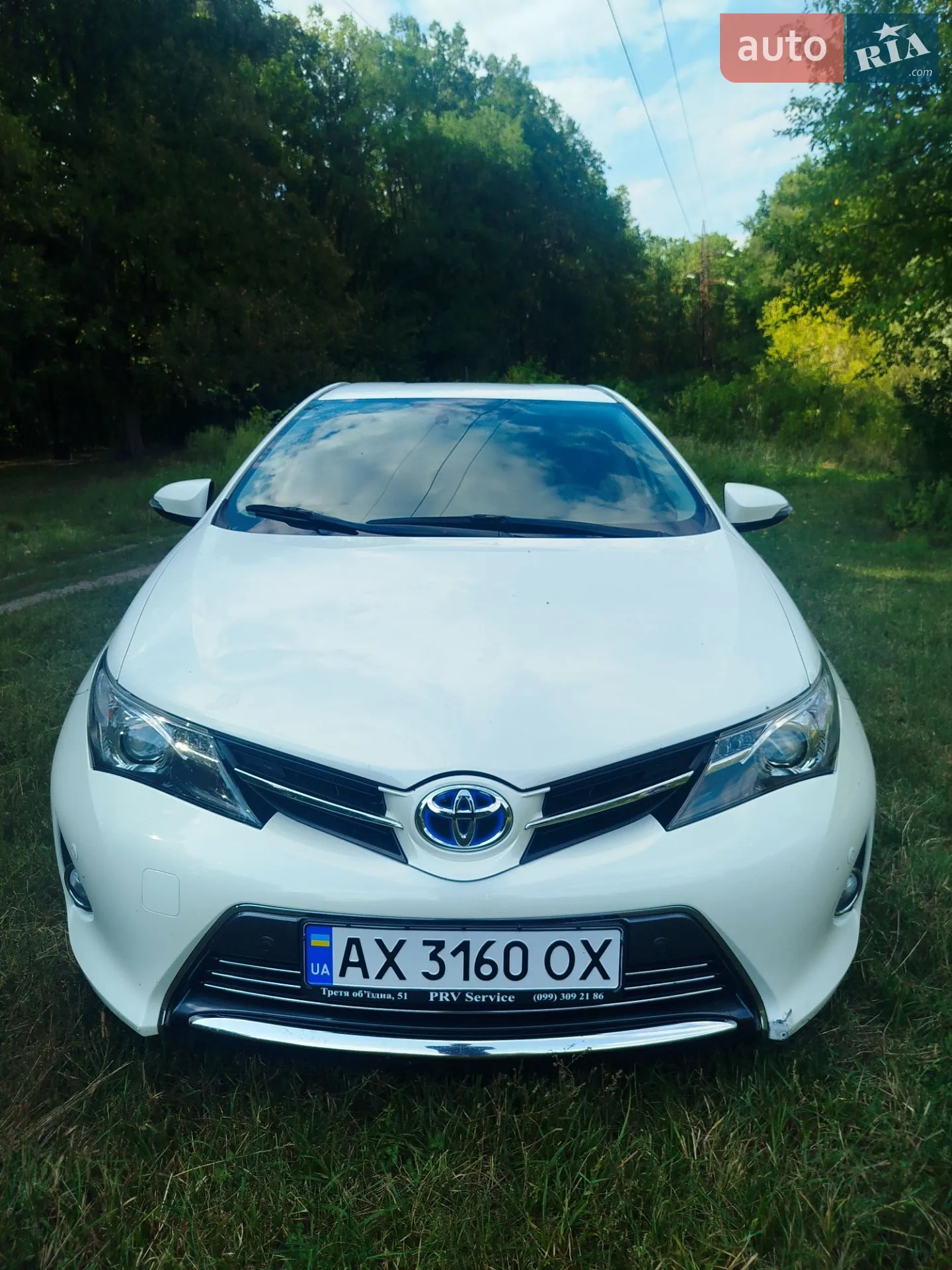 2012 Toyota Auris - мініатюра 2
