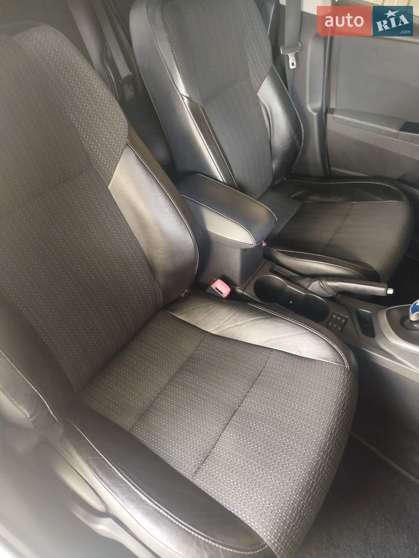 2012 Toyota Auris - мініатюра 51