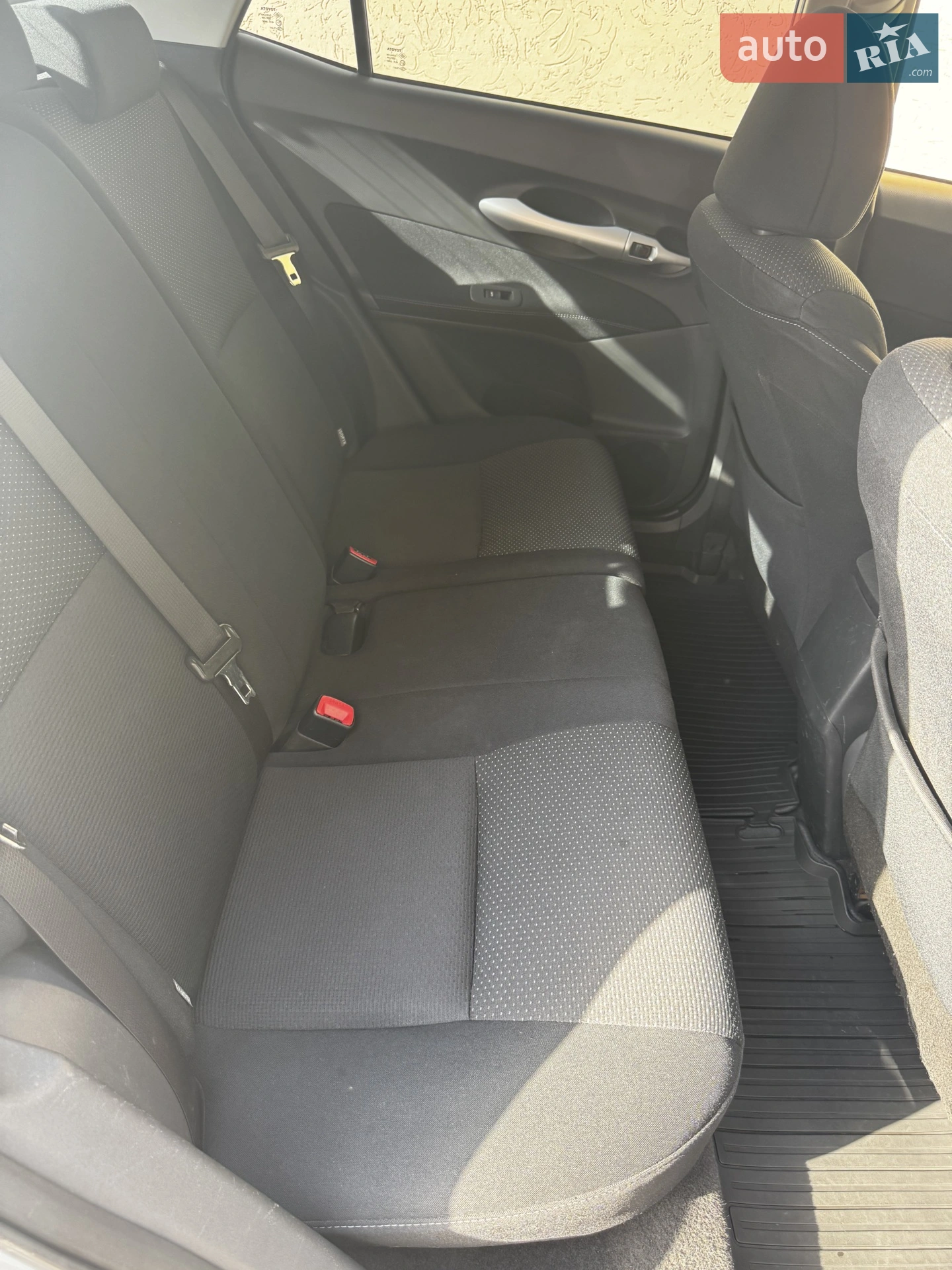 2011 Toyota Auris - мініатюра 12