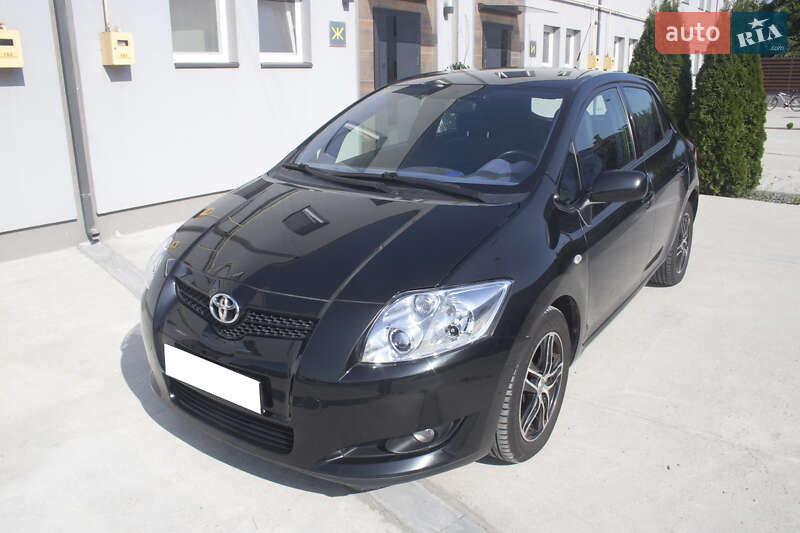 Хетчбек Toyota Auris 2008 в Києві фото Хетчбек Toyota Auris 2008 в Києві
