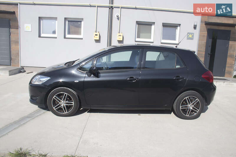 Хетчбек Toyota Auris 2008 в Києві фото 5 Хетчбек Toyota Auris 2008 в Києві