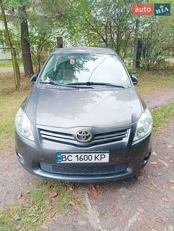 Toyota Auris 2010 Toyota Auris 2010