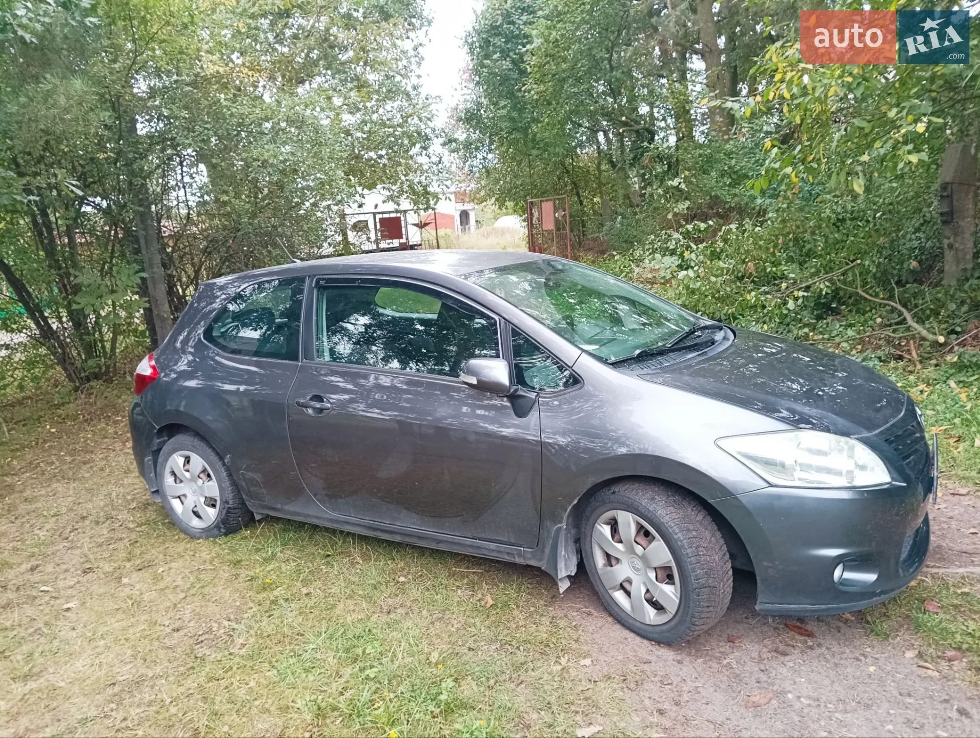 2010 Toyota Auris - мініатюра 11