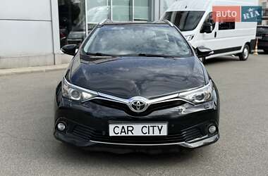 Универсал Toyota Auris 2018 в 