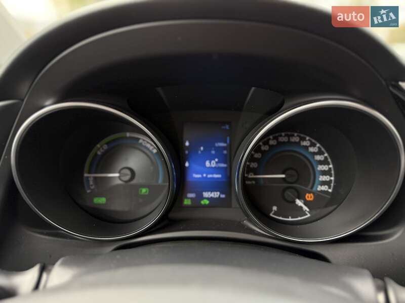 Універсал Toyota Auris 2018 в Києві фото 20 Універсал Toyota Auris 2018 в Києві