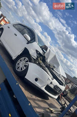 Хэтчбек Toyota Auris 2010 в Володарке