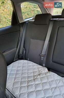Универсал Toyota Auris 2014 в 