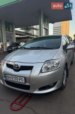 Хэтчбек Toyota Auris 2008 в Одессе