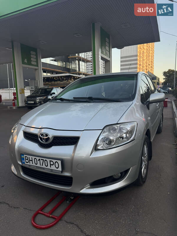 Toyota Auris 2008