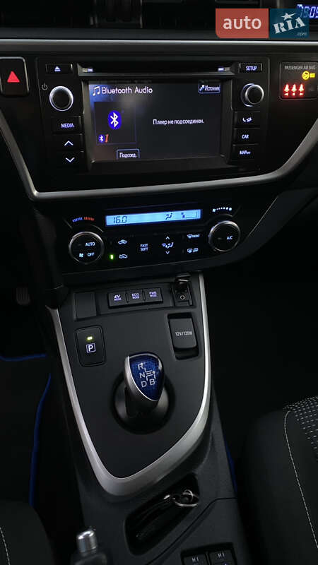 Хетчбек Toyota Auris 2014 в Василькові