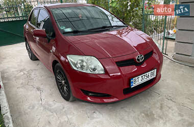 Хетчбек Toyota Auris 2007 в 