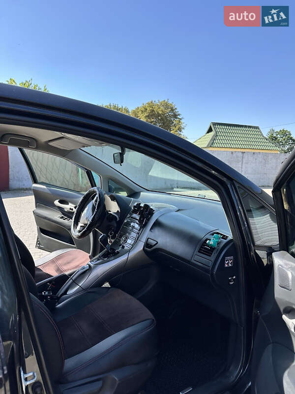 Хэтчбек Toyota Auris 2008 в Рокитном фото 5 Хэтчбек Toyota Auris 2008 в Рокитном