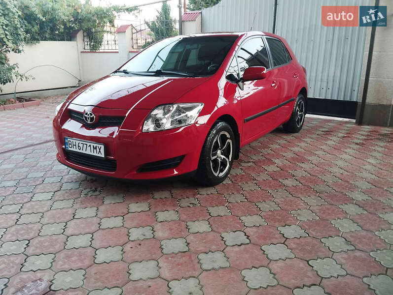 Хэтчбек Toyota Auris 2008 в Одессе