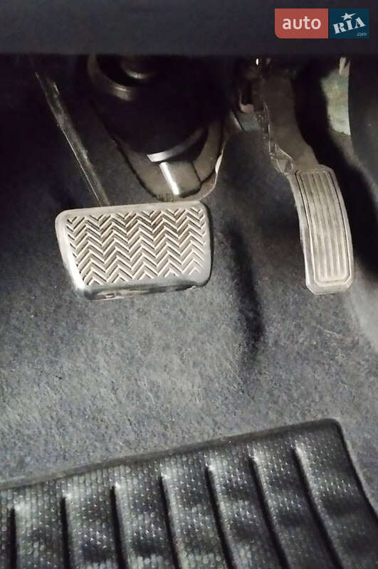 Хэтчбек Toyota Auris 2008 в Одессе
