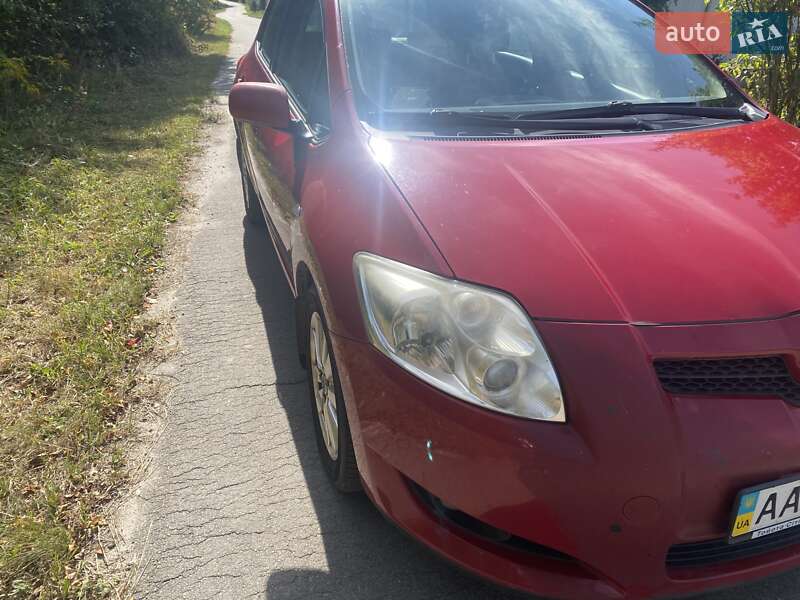 Хетчбек Toyota Auris 2008 в Києві