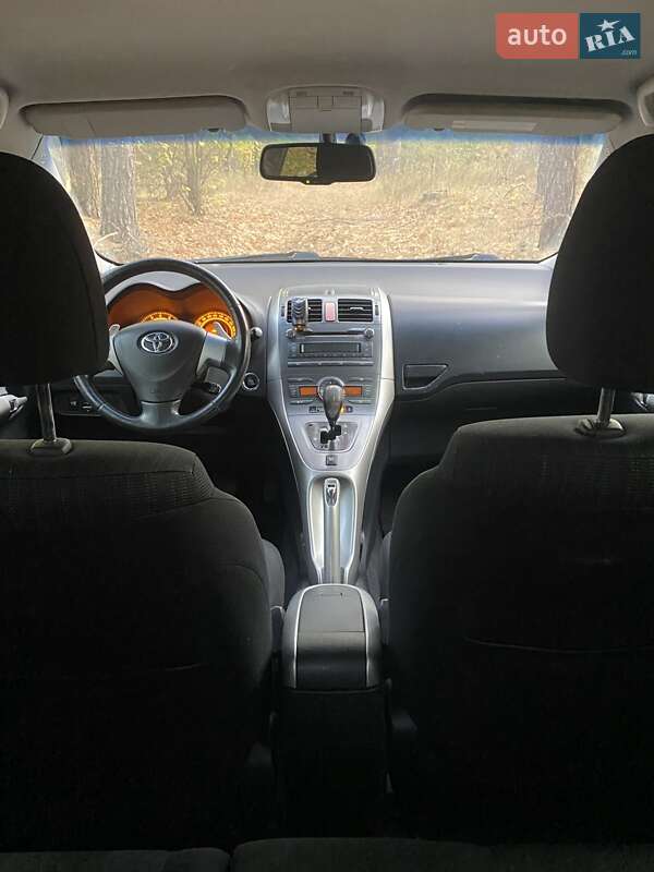 Хэтчбек Toyota Auris 2007 в Богодухове фото 9 Хэтчбек Toyota Auris 2007 в Богодухове