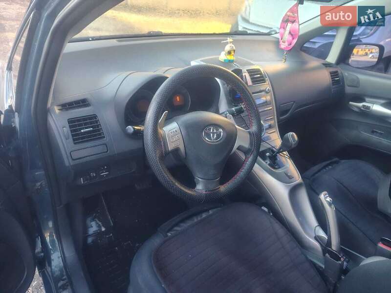 Хетчбек Toyota Auris 2008 в Черкасах фото 7 Хетчбек Toyota Auris 2008 в Черкасах