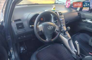 Хетчбек Toyota Auris 2008 в  фото 7 Хетчбек Toyota Auris 2008 в