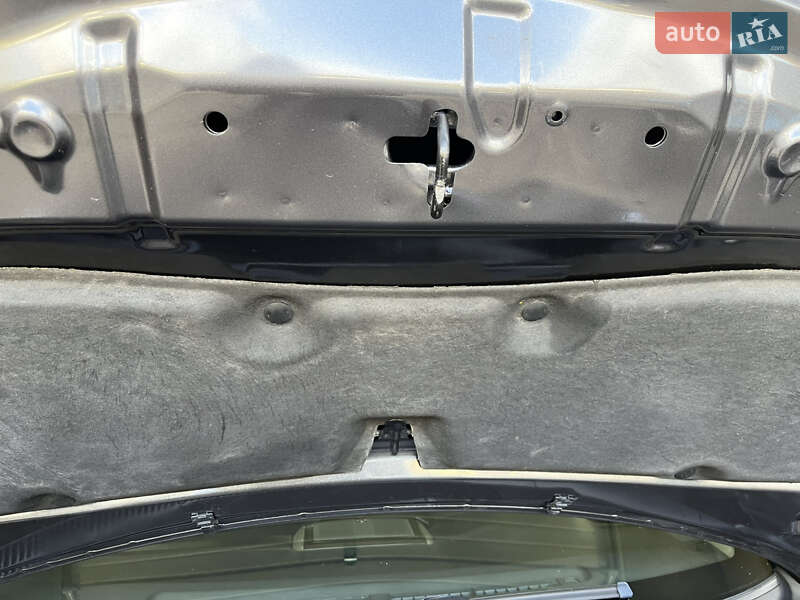 Хэтчбек Toyota Auris 2008 в Черновцах