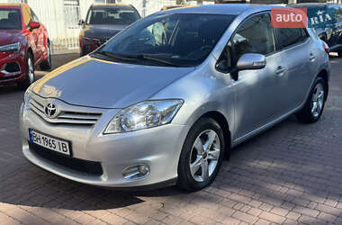 Хэтчбек Toyota Auris 2011 в Одессе