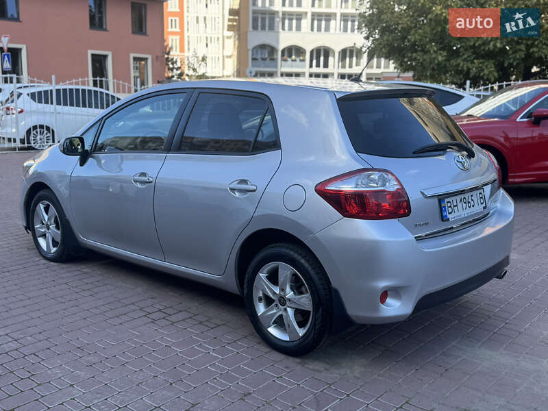 Хэтчбек Toyota Auris 2011 в Одессе фото 7 Хэтчбек Toyota Auris 2011 в Одессе