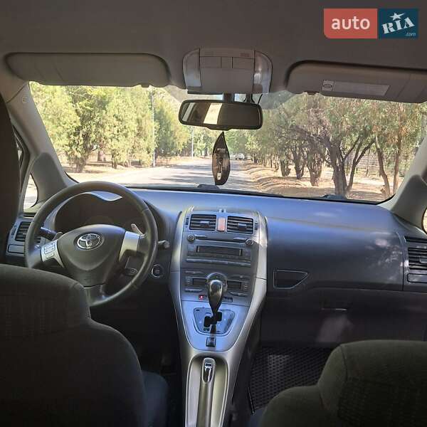Хэтчбек Toyota Auris 2008 в Никополе фото 23 Хэтчбек Toyota Auris 2008 в Никополе