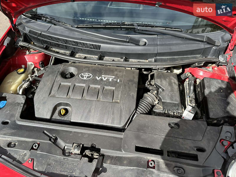 Хэтчбек Toyota Auris 2009 в Одессе