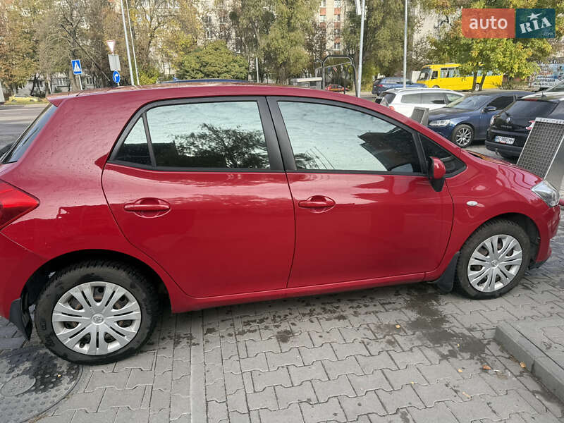 Хетчбек Toyota Auris 2007 в Львові