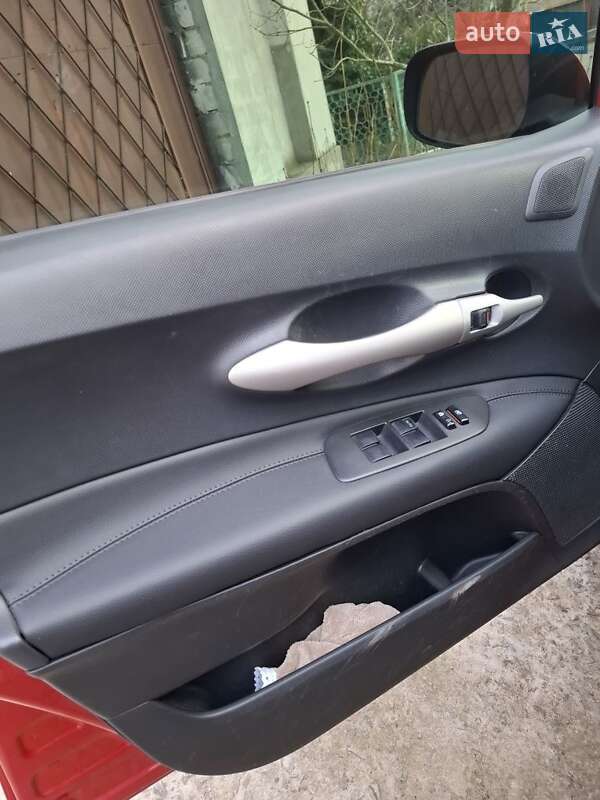 Хэтчбек Toyota Auris 2007 в Одессе