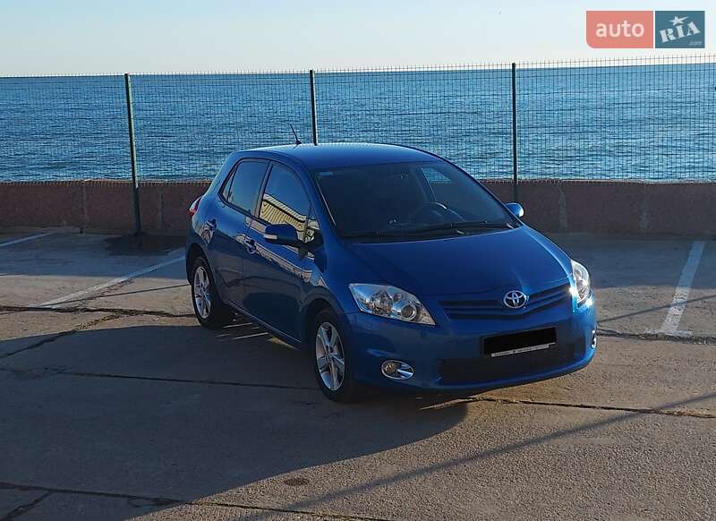Хэтчбек Toyota Auris 2012 в Одессе фото 4 Хэтчбек Toyota Auris 2012 в Одессе