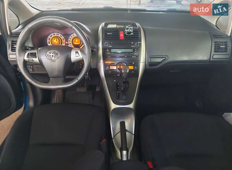 Хэтчбек Toyota Auris 2012 в Одессе фото 15 Хэтчбек Toyota Auris 2012 в Одессе