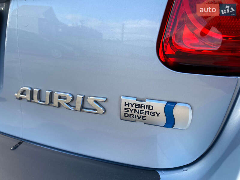 Хэтчбек Toyota Auris 2011 в Ровно фото 24 Хэтчбек Toyota Auris 2011 в Ровно