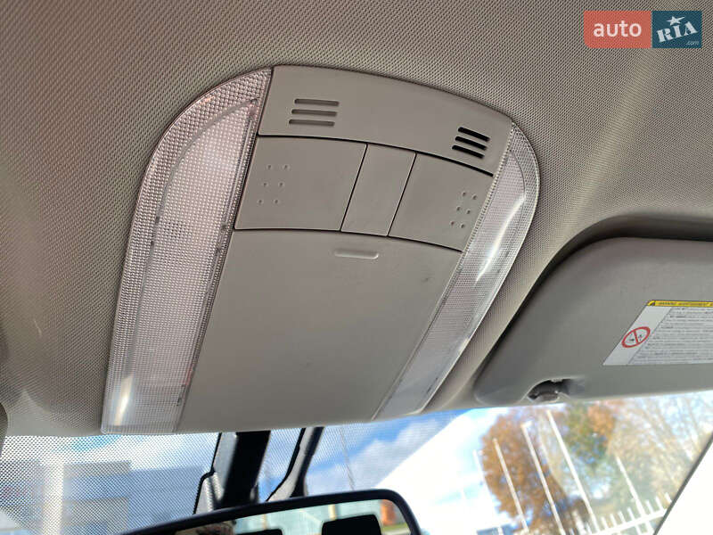 Хэтчбек Toyota Auris 2011 в Ровно фото 61 Хэтчбек Toyota Auris 2011 в Ровно