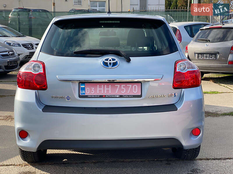Хэтчбек Toyota Auris 2011 в Ровно фото 82 Хэтчбек Toyota Auris 2011 в Ровно