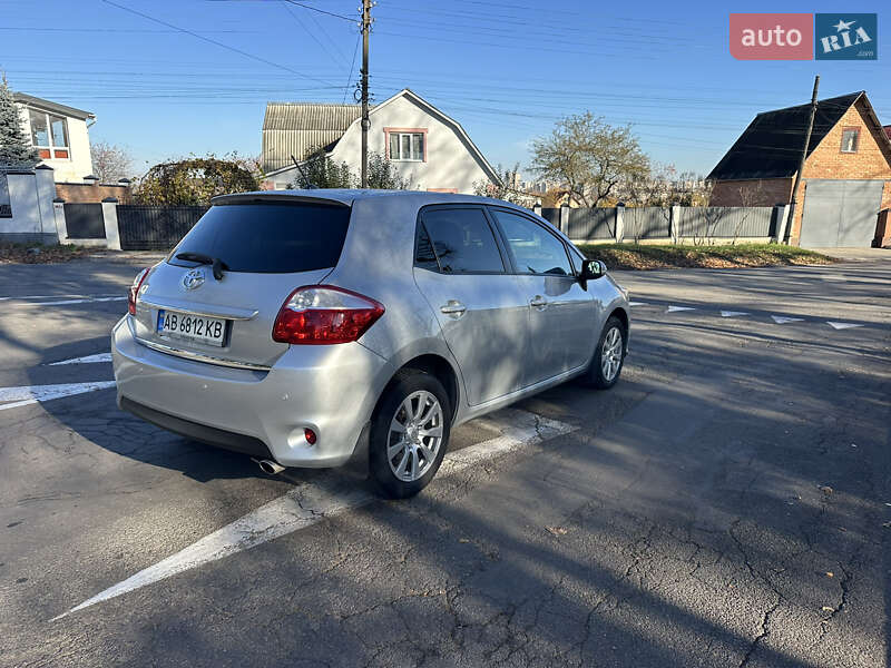 Хэтчбек Toyota Auris 2012 в Виннице фото 24 Хэтчбек Toyota Auris 2012 в Виннице