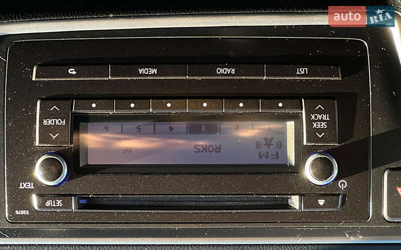 Хэтчбек Toyota Auris 2014 в Львове