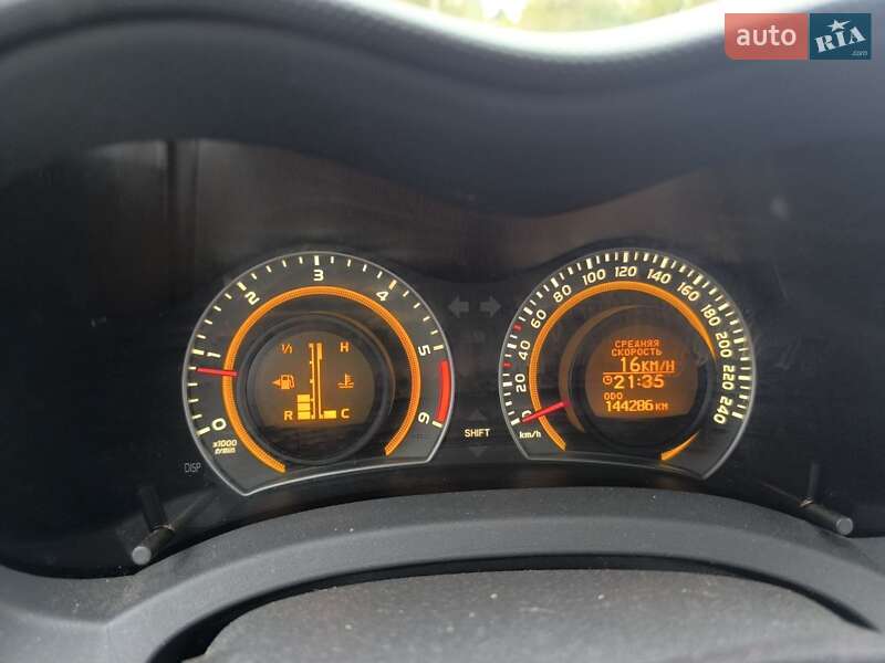 Хэтчбек Toyota Auris 2011 в Хмельницком фото 2 Хэтчбек Toyota Auris 2011 в Хмельницком