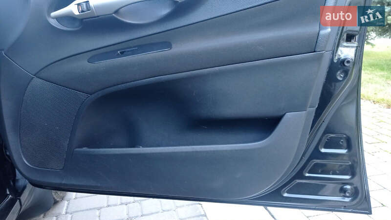 Хэтчбек Toyota Auris 2007 в Одессе фото 15 Хэтчбек Toyota Auris 2007 в Одессе