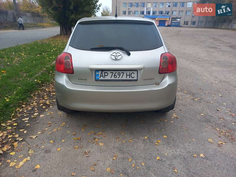 Хэтчбек Toyota Auris 2008 в Запорожье фото 2 Хэтчбек Toyota Auris 2008 в Запорожье