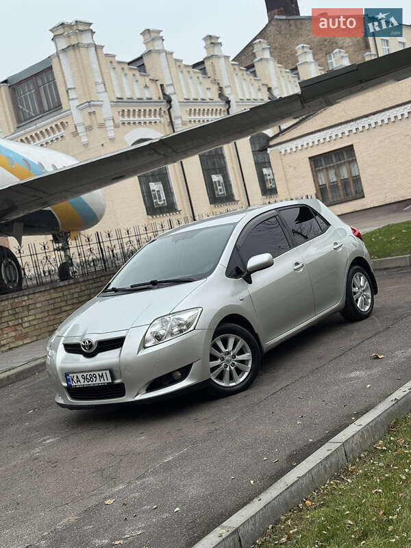 Хэтчбек Toyota Auris 2008 в Киеве фото 8 Хэтчбек Toyota Auris 2008 в Киеве
