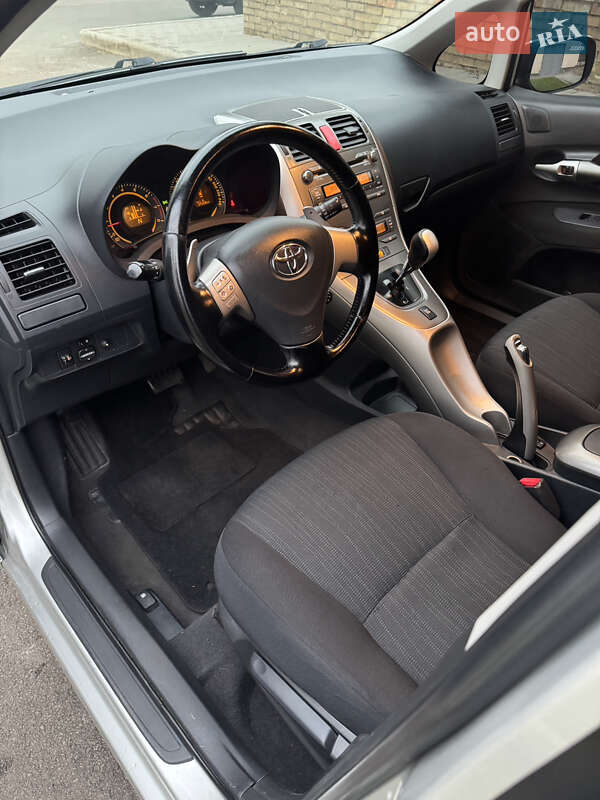 Хэтчбек Toyota Auris 2008 в Киеве фото 16 Хэтчбек Toyota Auris 2008 в Киеве