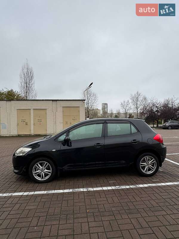 Хетчбек Toyota Auris 2007 в Києві