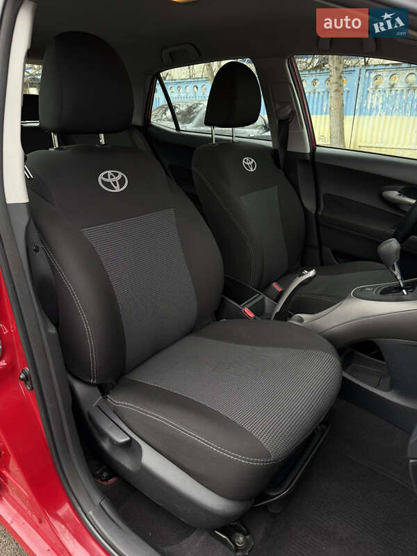 Хэтчбек Toyota Auris 2008 в Киеве