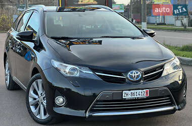 Універсал Toyota Auris 2014 в Житомирі