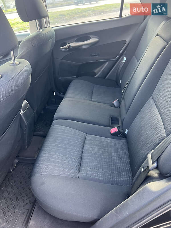 Хэтчбек Toyota Auris 2008 в Кропивницком фото 16 Хэтчбек Toyota Auris 2008 в Кропивницком